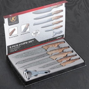 Комплектът кухненски ножoве