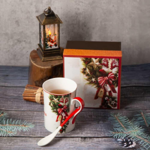 Чаша за чай с коледни мотиви Чаша за чай с коледни мотиви