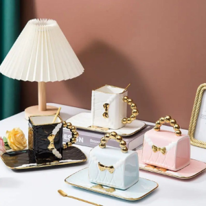 Чаша с лъжичка и подложка 350 мл.