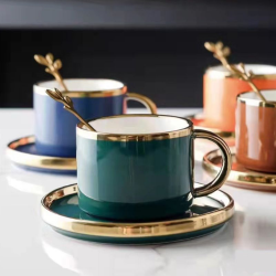 Чаша, чинийка, лъжичка Elegant 250 мл на ниска цена от Max-Shop