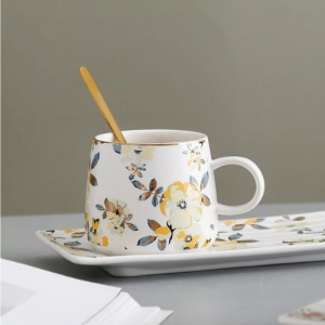 Чаша, чинийка, лъжичка Retro Flower 160 мл Чаша, чинийка, лъжичка Retro Flower 160 мл