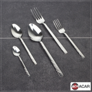 Комплект прибори за хранене 