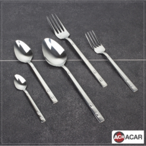 Комплект вилици и лъжици