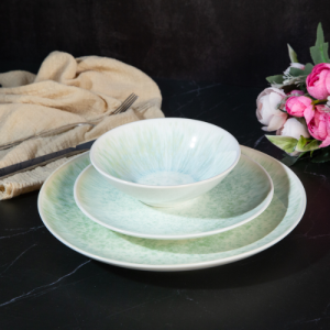 Сервиз за хранене 18 части