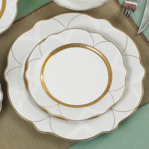 Порцеланов сервиз за хранене 18 части Royal Gold