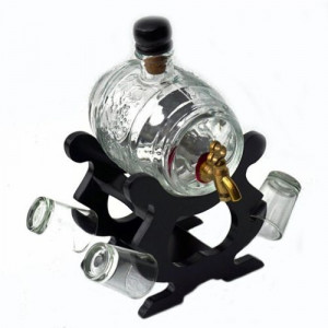 Стъклена бъчва с 4 чаши