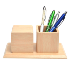 Дигитален часовник с поставка за моливи на ниска цена от MaxShop