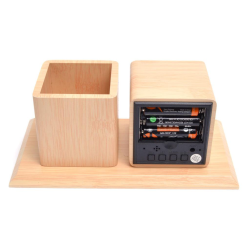 Дигитален часовник с поставка за моливи на ниска цена от MaxShop