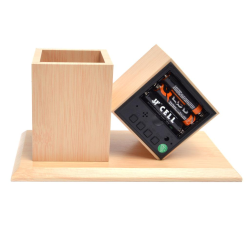 Дигитален часовник с поставка за моливи на ниска цена от MaxShop