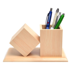 Дигитален часовник с поставка за моливи на ниска цена от MaxShop