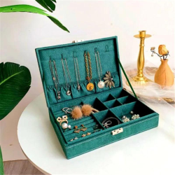 Кутия за бижута Dea на ниска цена от MaxShop