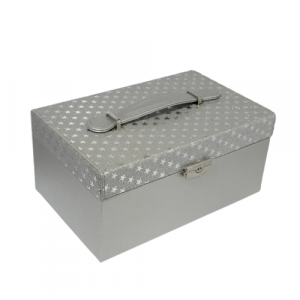 Кожена кутия за бижута 