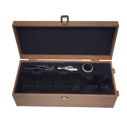 Кутия за вино с аксесоари на ниска цена от Max-Shop