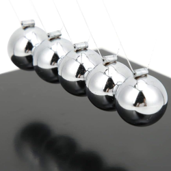 Люлката на Нютон на ниска цена от MaxShop