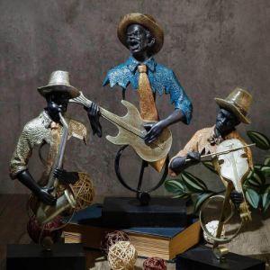 Декоративна статуетка Музикант