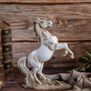 Статуетка Кон