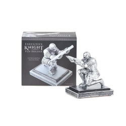 Арт пластика на рицар с меч на ниска цена от Max-Shop