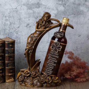 Стойка за вино Жена Стойка за вино Жена