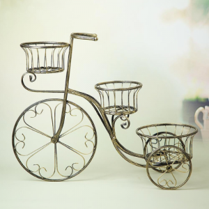 Цветарник за 3 саксии колело