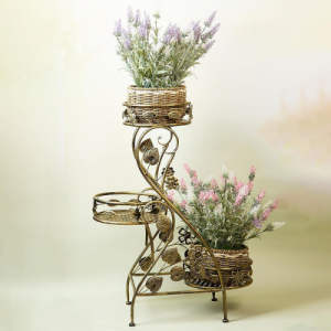 Цветарник за 3 саксии