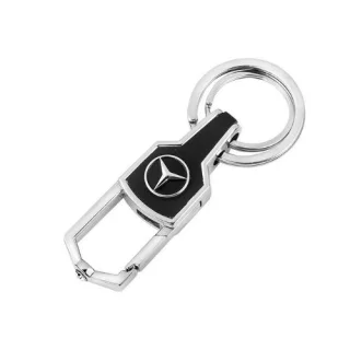 Практичен ключодържател Mercedes с карабинер тип клипс и халка за ключове