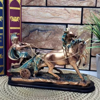 Римска колесница с войник и коне - скулптура с бронзов ефект
