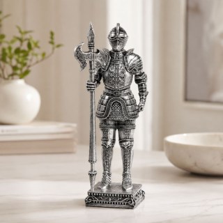 Декоративна фигура рицар в сребрист цвят, 30 см