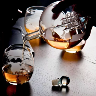 Сервиз за уиски с Чаши – Oak & Steel World Globe
